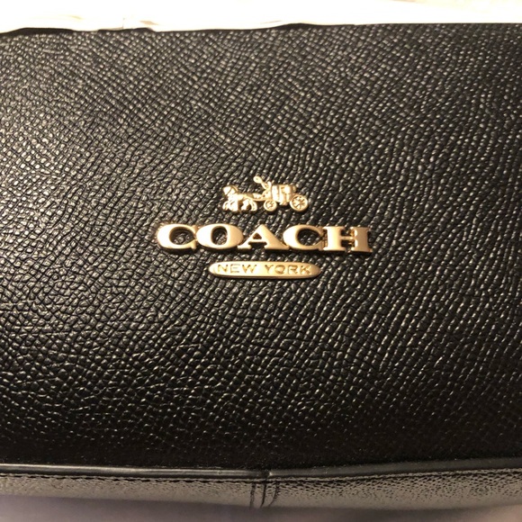 Coach Jordyn Backpack Crossgrain Leather Style #F76624 Sold Out NWT - Picture 6 of 9